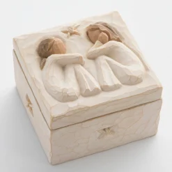 Friendship Keepsake Box